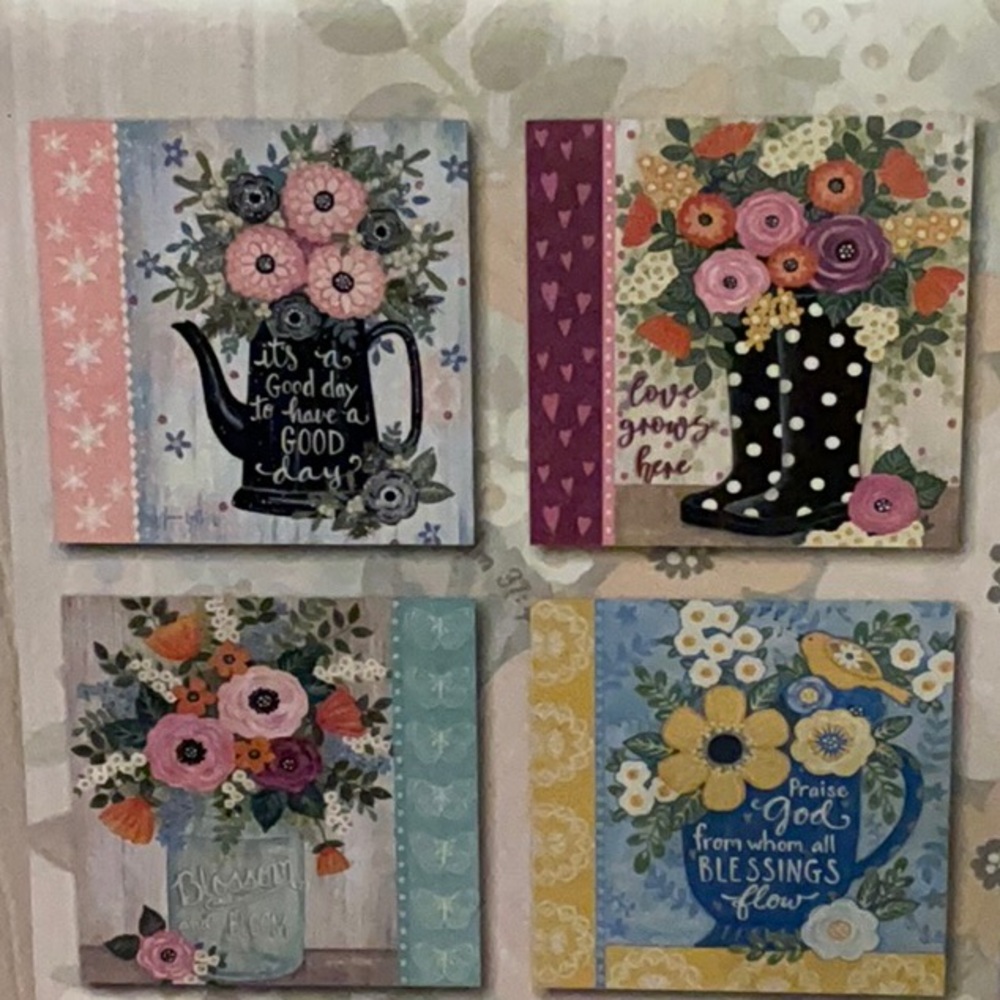 Floral Canvas Art with Pink and Orange Accents 2026 Calendar - Picture 4 of 8